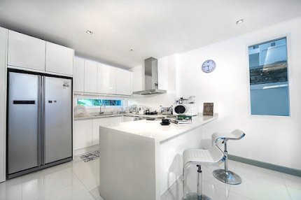 Modern Villa In Kamala