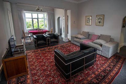 Musgrave Road Apartment