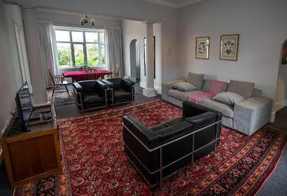 Musgrave Road Apartment