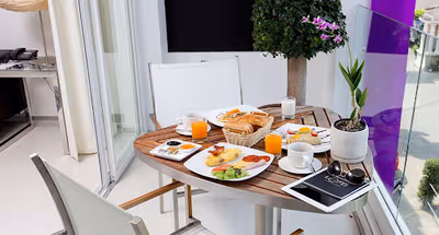 Patong Serviced Apartments