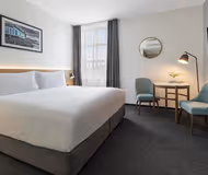 Oaks Wellington Hotel