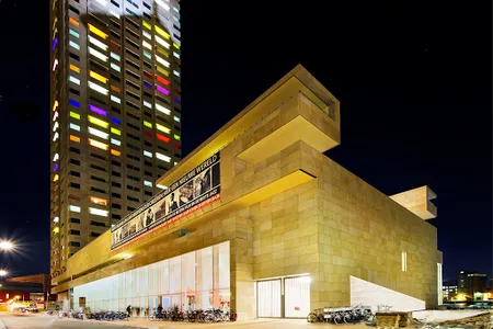 Entrance of New Orleans (Rotterdam)