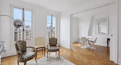 OVERLOOKING AVENUE DE BRETEUIL AND INVALIDES -AVENUE DE BRETEUIL,