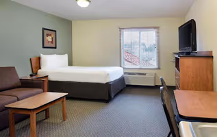 Richmond West Apartment