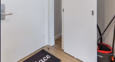 37th St Serviced Apartment