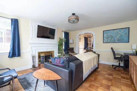 Enchanting historic townhouse