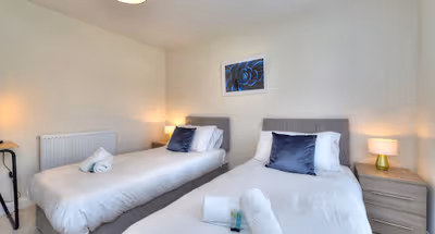Executive Fairfields Apartment