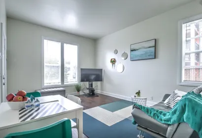 Cozy Capitol Apartment