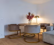 TOP FLOOR LUXURY NEAR CHAMPS ELYSEES