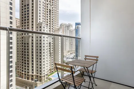Modern studio in Dubai Marina