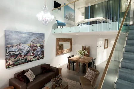 Spacious living area at Wolframplatz Serviced Apartment