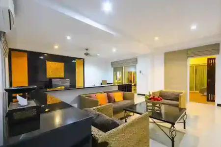 Peaceful Villa In Thalang