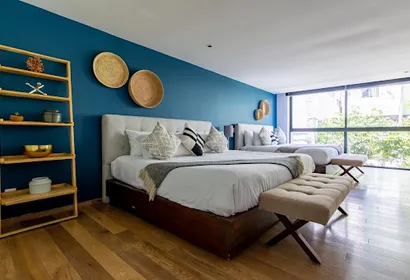 Modern Gem, Luxury Equipped w Patio Aprtment