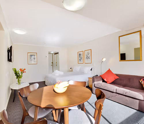 College St Serviced Residences IV