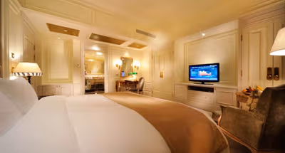 City Centre Serviced Apartments