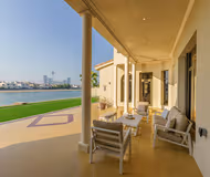 Opulent 6 bedroom  Villa In Palm