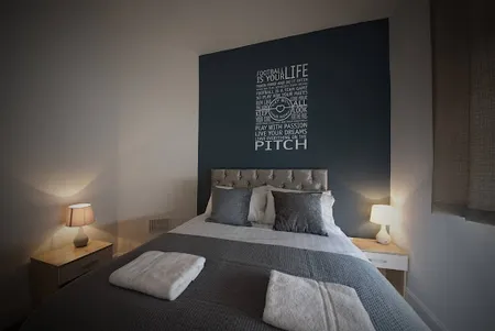 Bevington house modern chic home sleeps 8