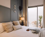 Breezes Serviced Apartments