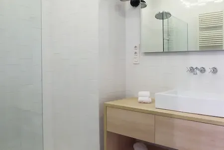 Sagasta Serviced Apartment