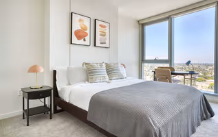 East Ocean Blvd Serviced Apartment