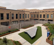 Lismore Boulevard Apartment