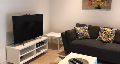 Living space - 2 bed apartment