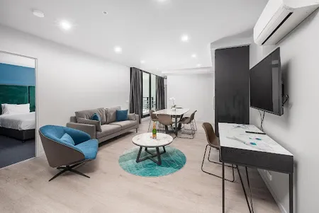 Dandenong Road Serviced Apartments - II
