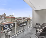 West Wilson Ave Serviced Apartment