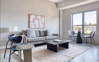 E Newton Street Serviced Apartments