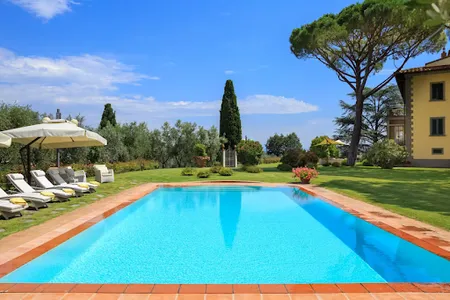 RENNAISANCE VILLA ESTATE AT CHIANTI’S HILLTOP