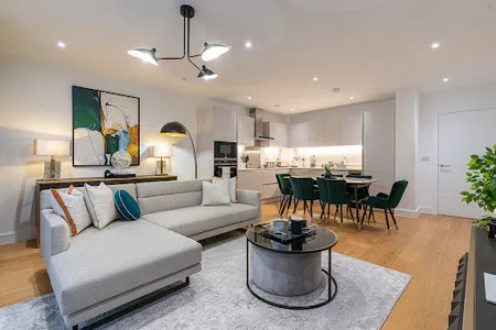 2 bed 2 bath Maida Vale
