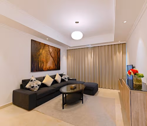 Al Maktoum Road Serviced Apartment