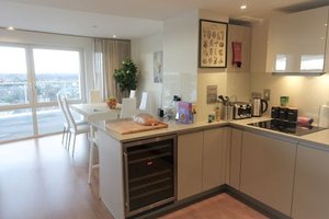 Kingston Riverside Three Beds with Balcony