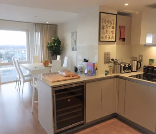 Kingston Riverside Three Beds with Balcony