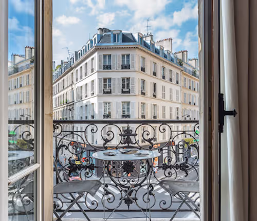 THE CROSSROADS OF VILLAGES OF ST GERMAIN