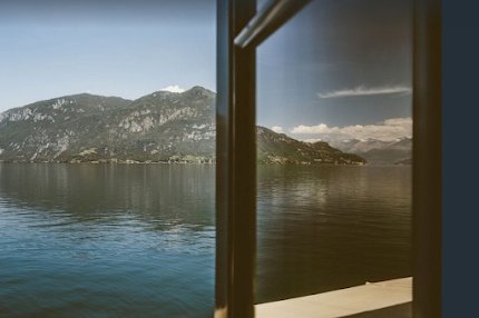 Magnificient Villa located right on the shores of Lake Como