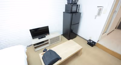 Hiranuma Serviced Apartment