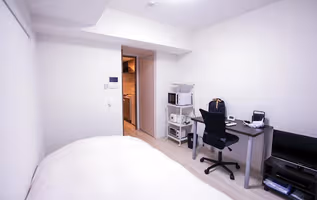 Furo-Cho Studio Apartment