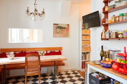 120SQM PARISIAN CHARM ON BOULEVARD RASPAIL