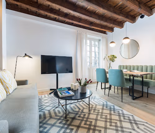 Splendom Gignas Apartmrnts