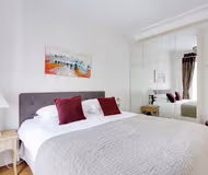 STAY NEAR THE EIFFEL NEXT TO RUE CLER