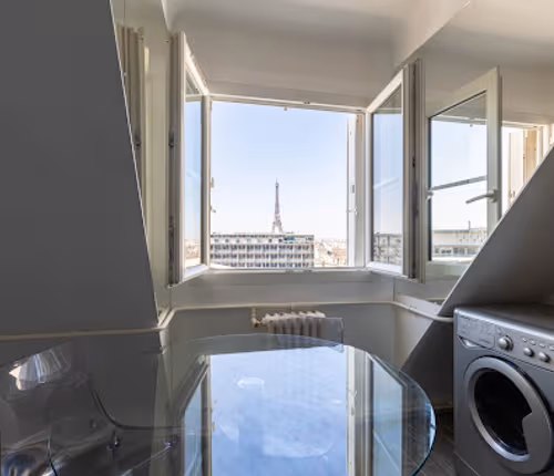 EIFFEL TOWER VIEWS FROM AVENUE DE SEGUR