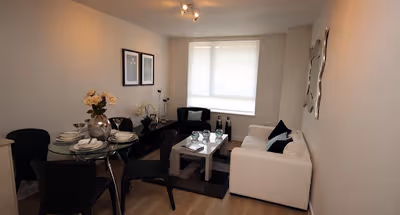 Town Apartments Hatfield living room