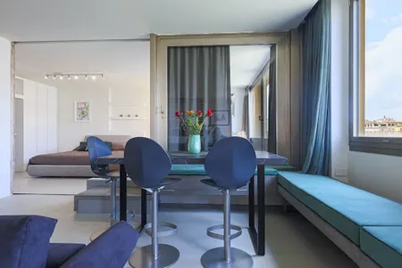 A LUXURY RESIDENCE JUST OFF PONTE VECHHIO