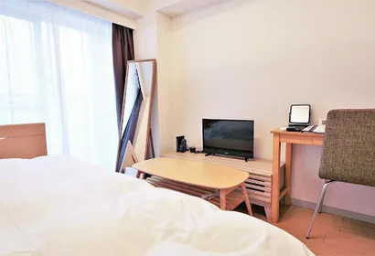 Kitasaiwai Nishi-ku Studio Apartments