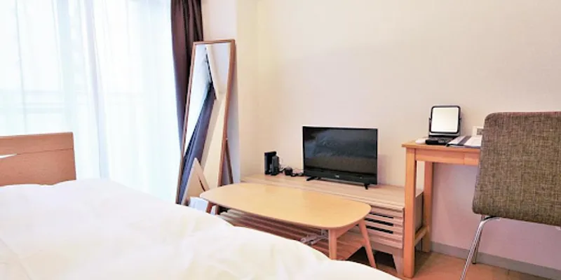 Kitasaiwai Nishi-ku Studio Apartments