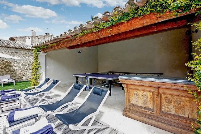 Quintessential Provencal Villa in the Hamlet of Maubec