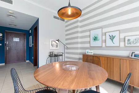 Spacious One Bedroom in  Burj residences
