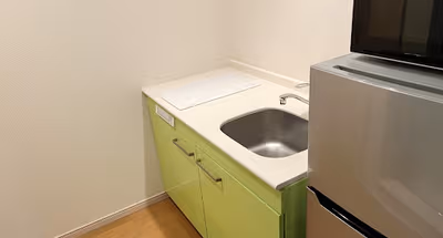 1 Chome Yuigahama Apartments