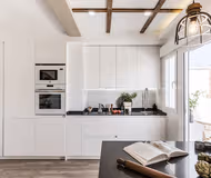 Calle de los Serviced Apartment